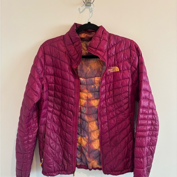 Northface Women's Thermoball Puffer Jacket Geo Floral - Picture 2 of 4